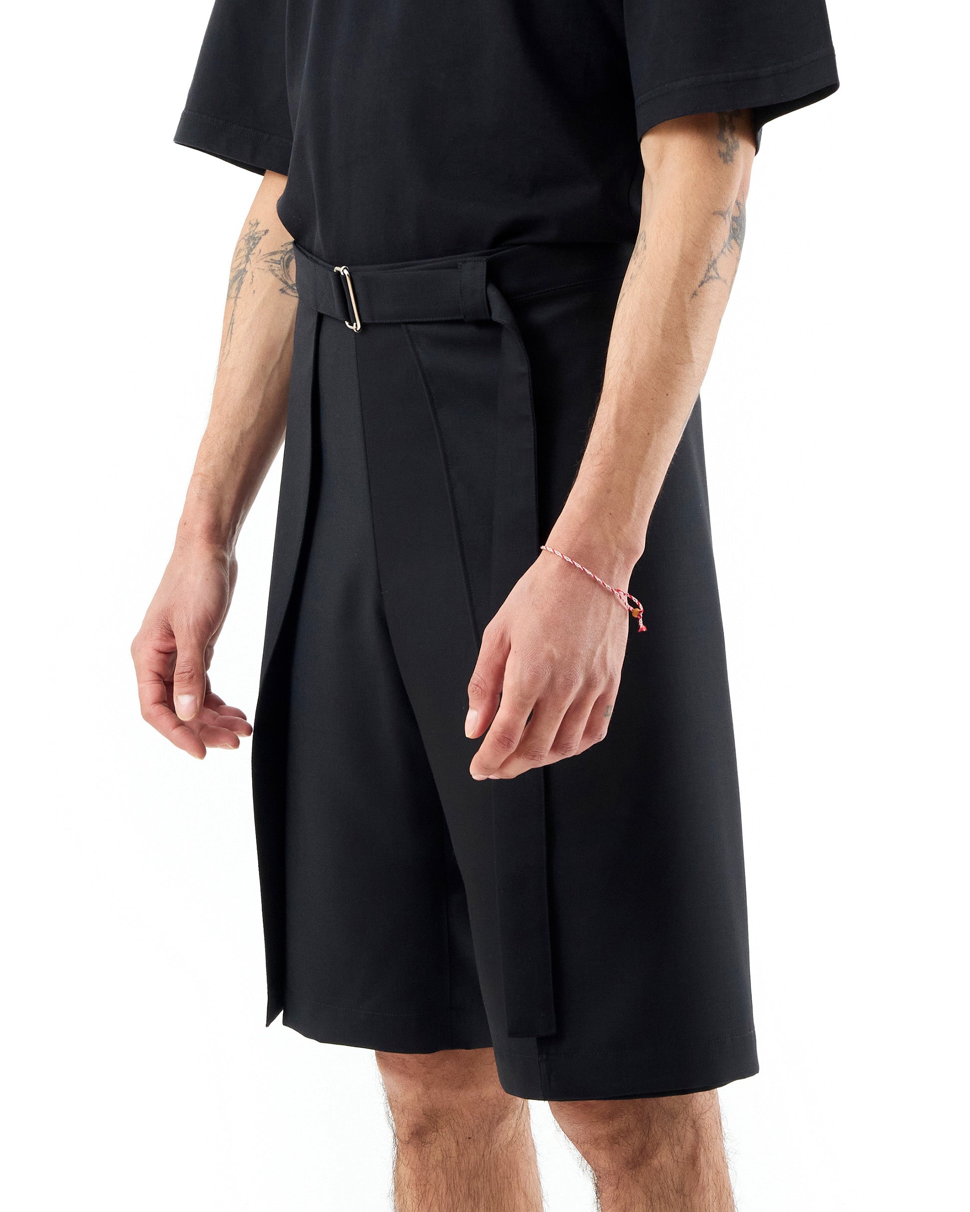 BLACK MERINO WOOL WRAP SHORTS